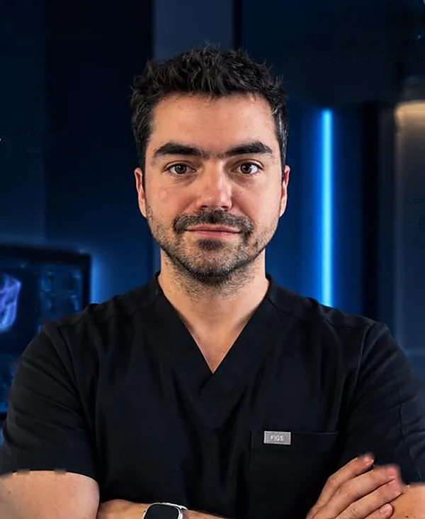 Dr. Daniel Sanza